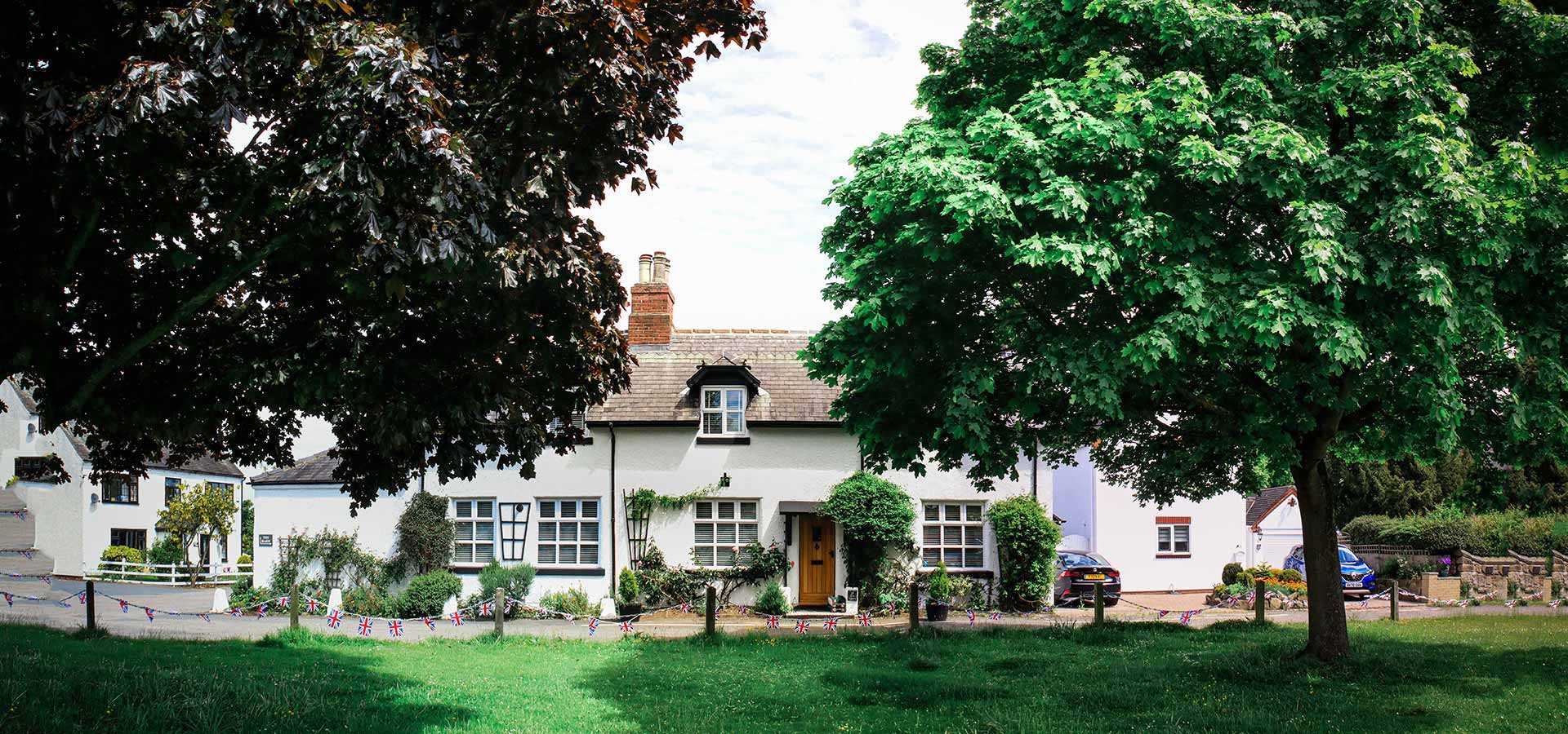 Funeral Directors The Green | Fixed Price | Funeral home Fenix