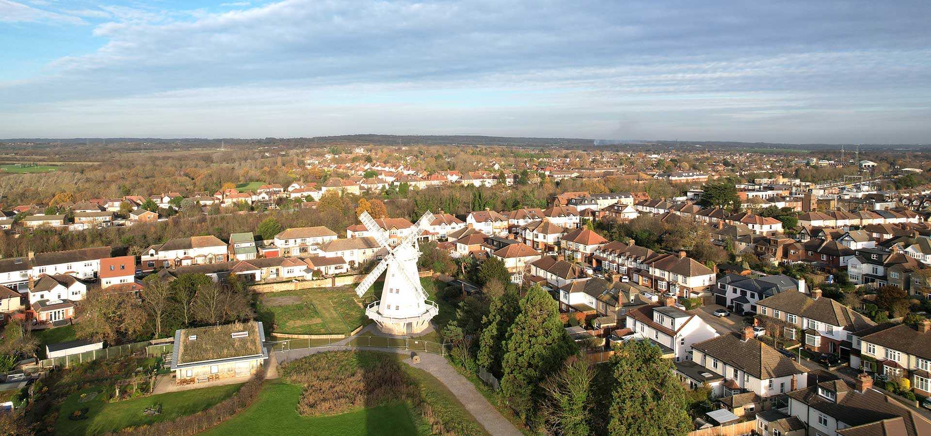 Funeral Directors Upminster | Fixed Price | Funeral home Fenix