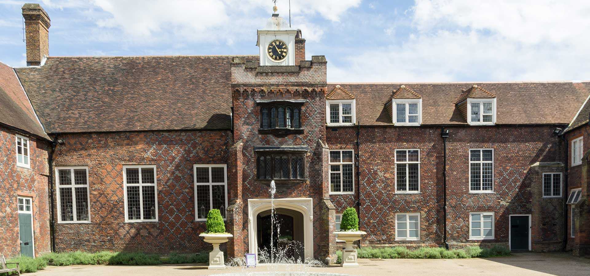 Funeral Directors Fulham | Fixed Price | Funeral home Fenix