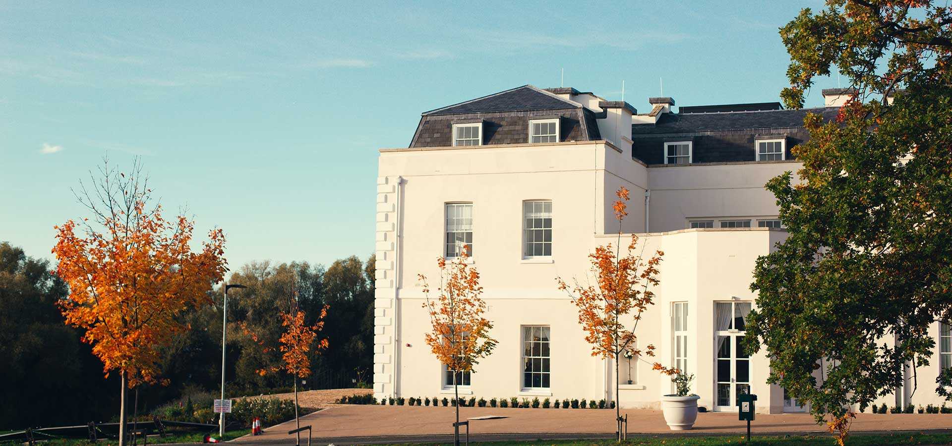 Funeral Directors Hillingdon | Fixed Price | Funeral home Fenix