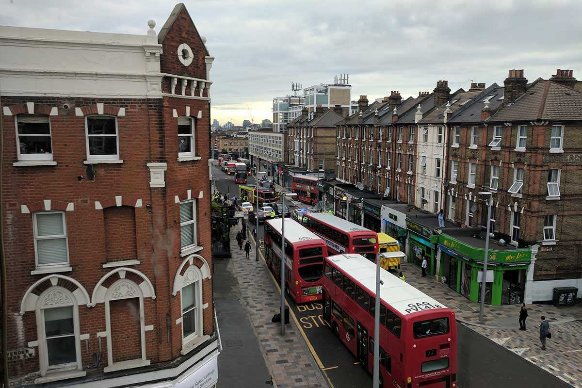 Background image Fenix Funeral Directors